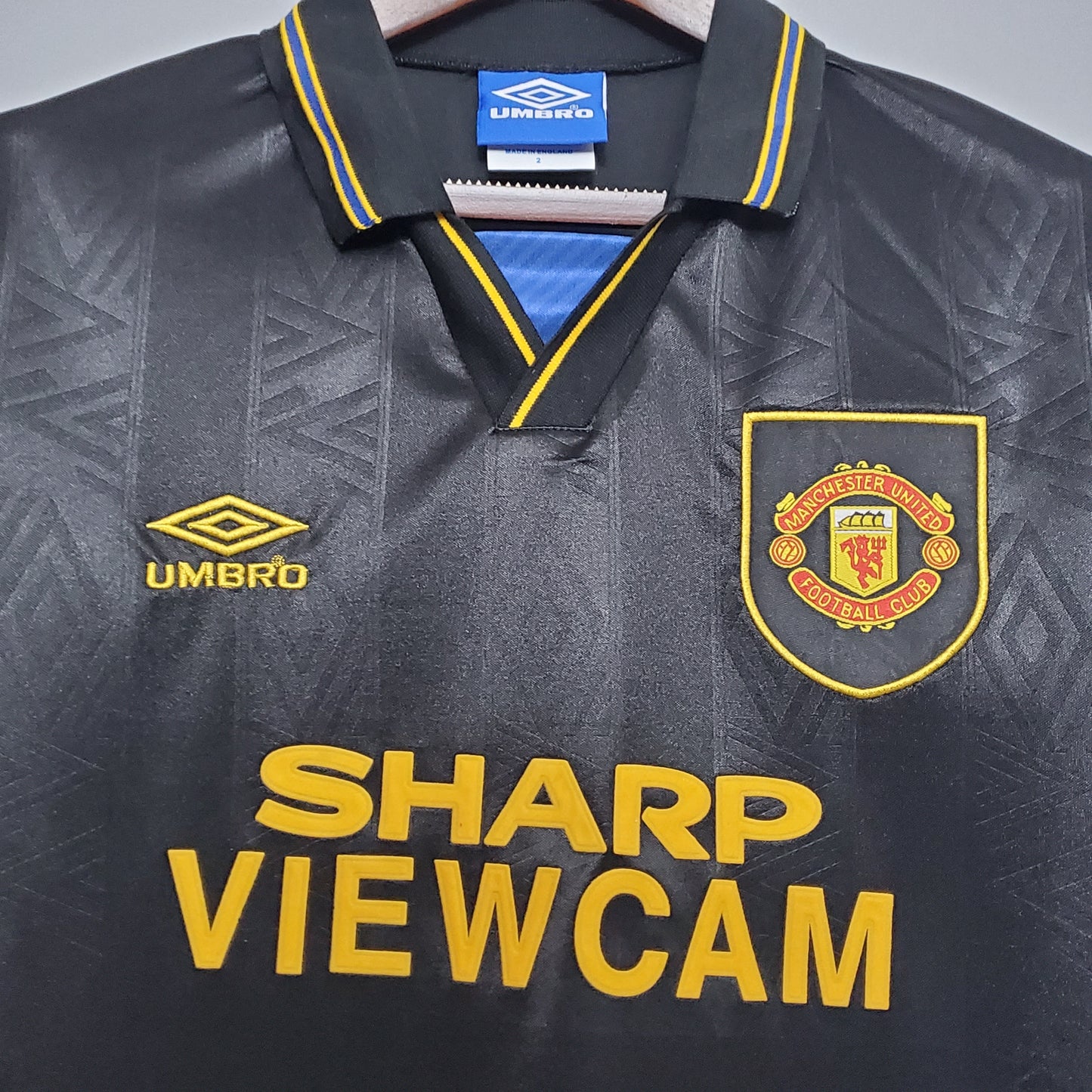 Manchester United 93/95 Away