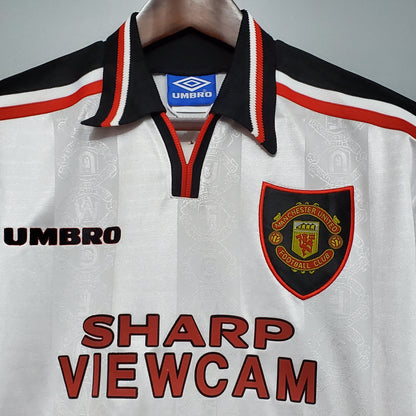 Manchester United 97/98 Away