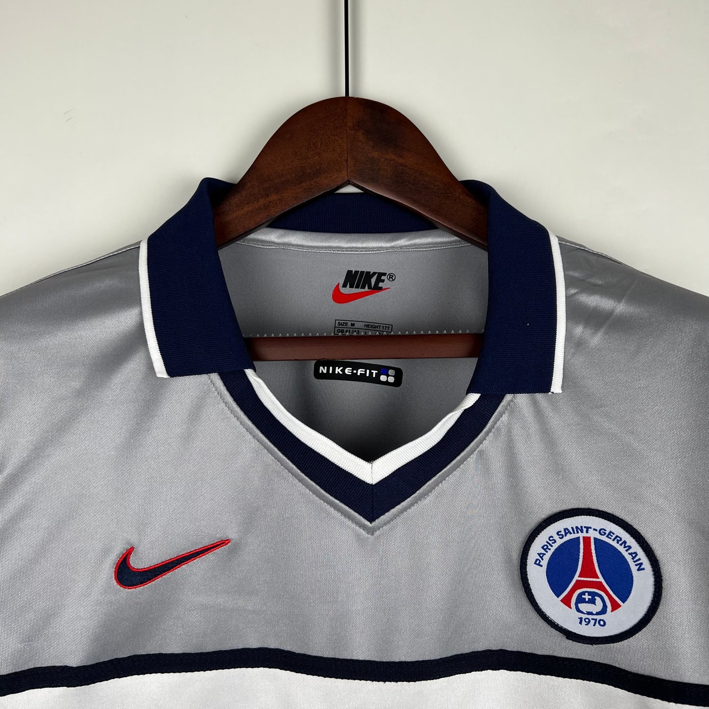 PSG 99/00 Away