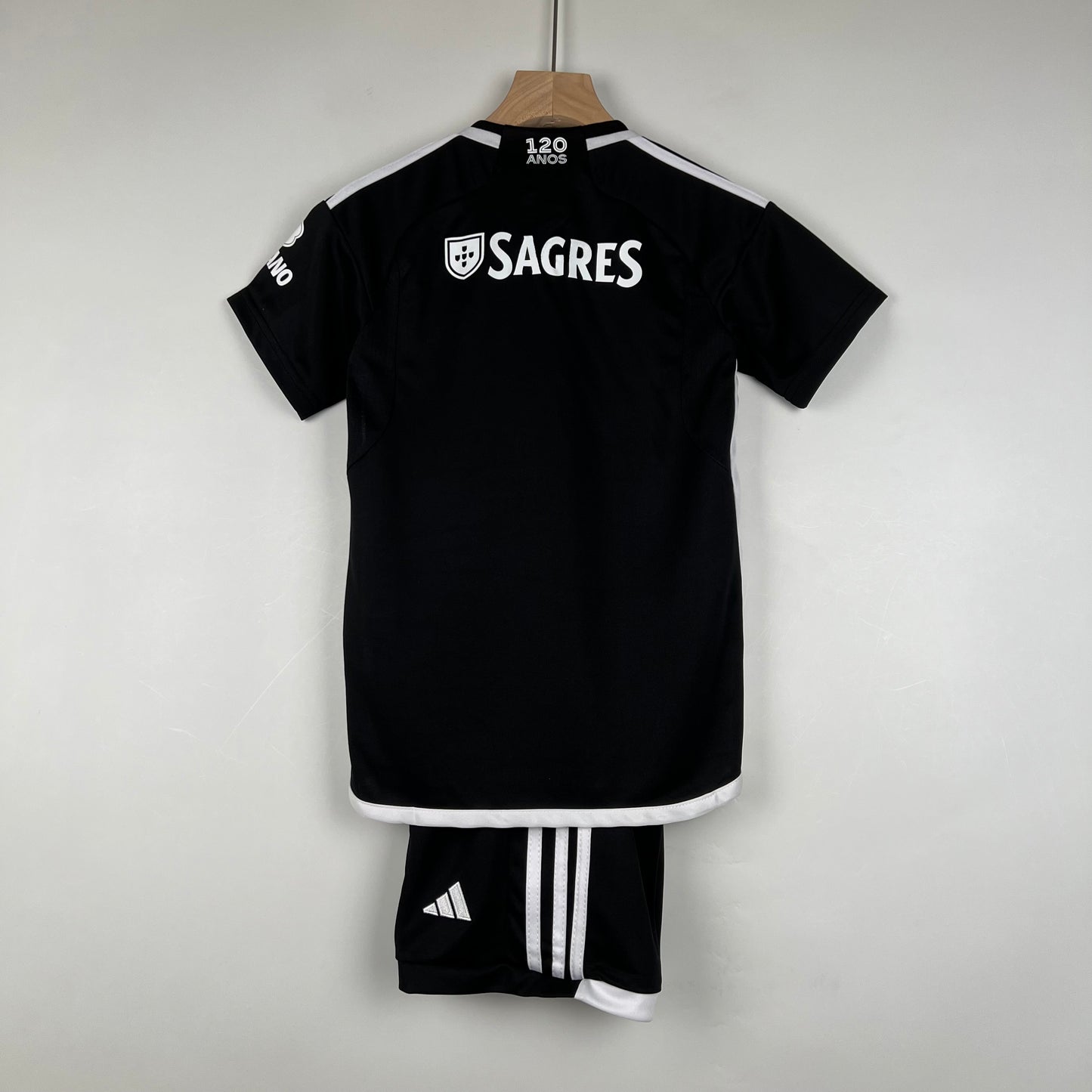 Benfica 23/24 Away