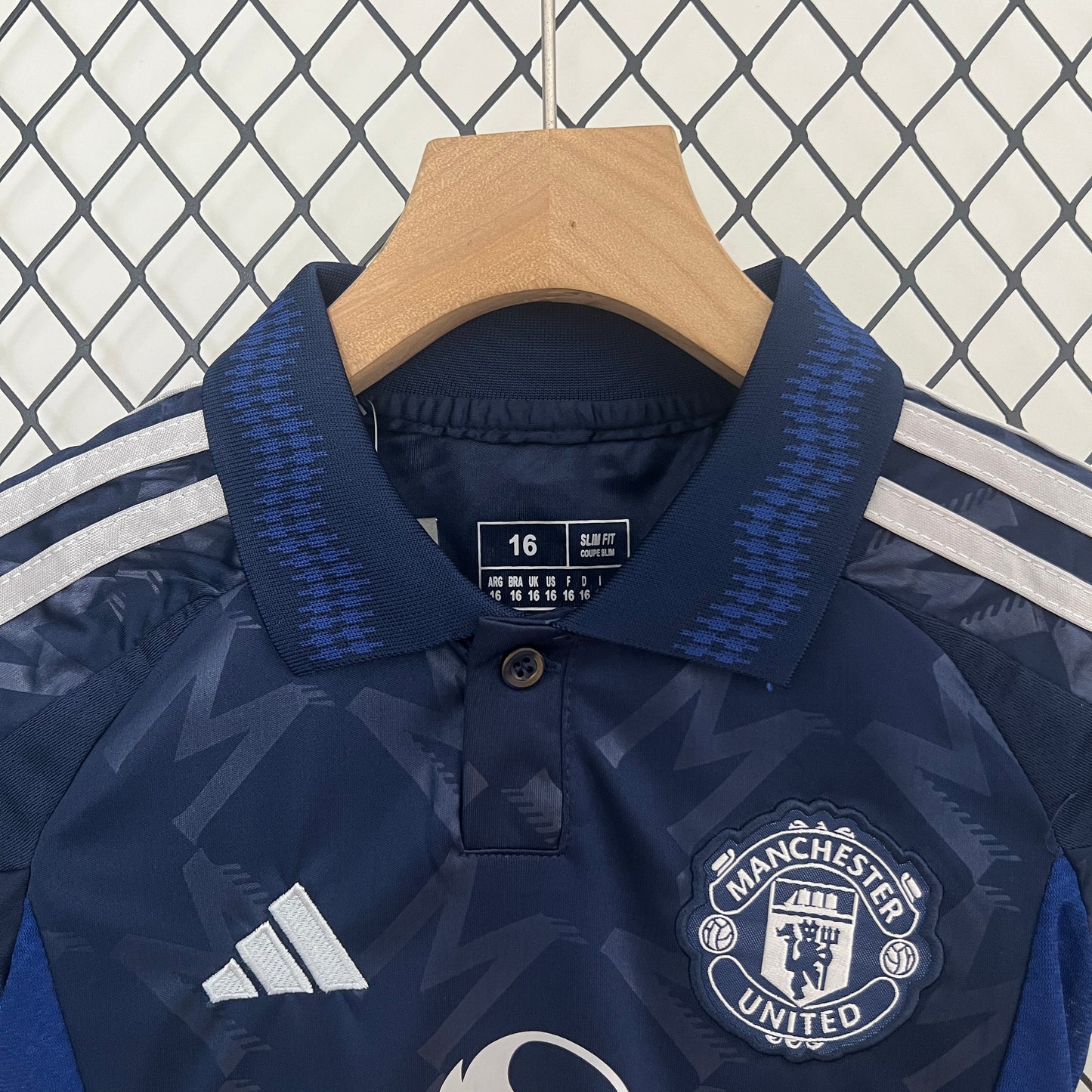 Manchester United 24/25 Away Kids