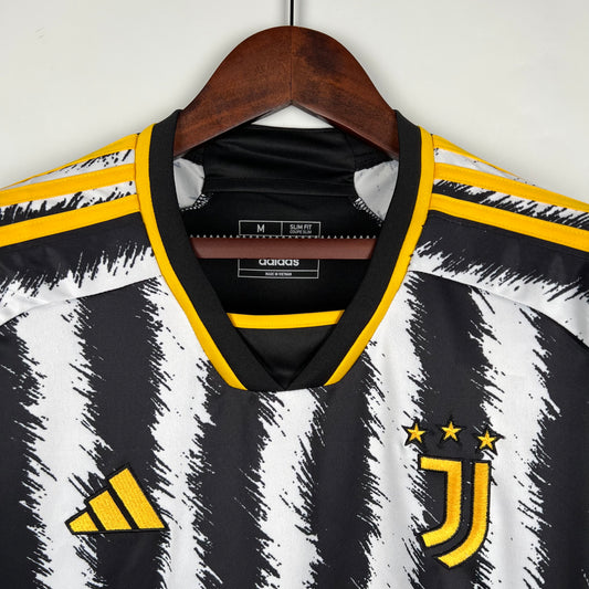 Juventus 23/24 Home