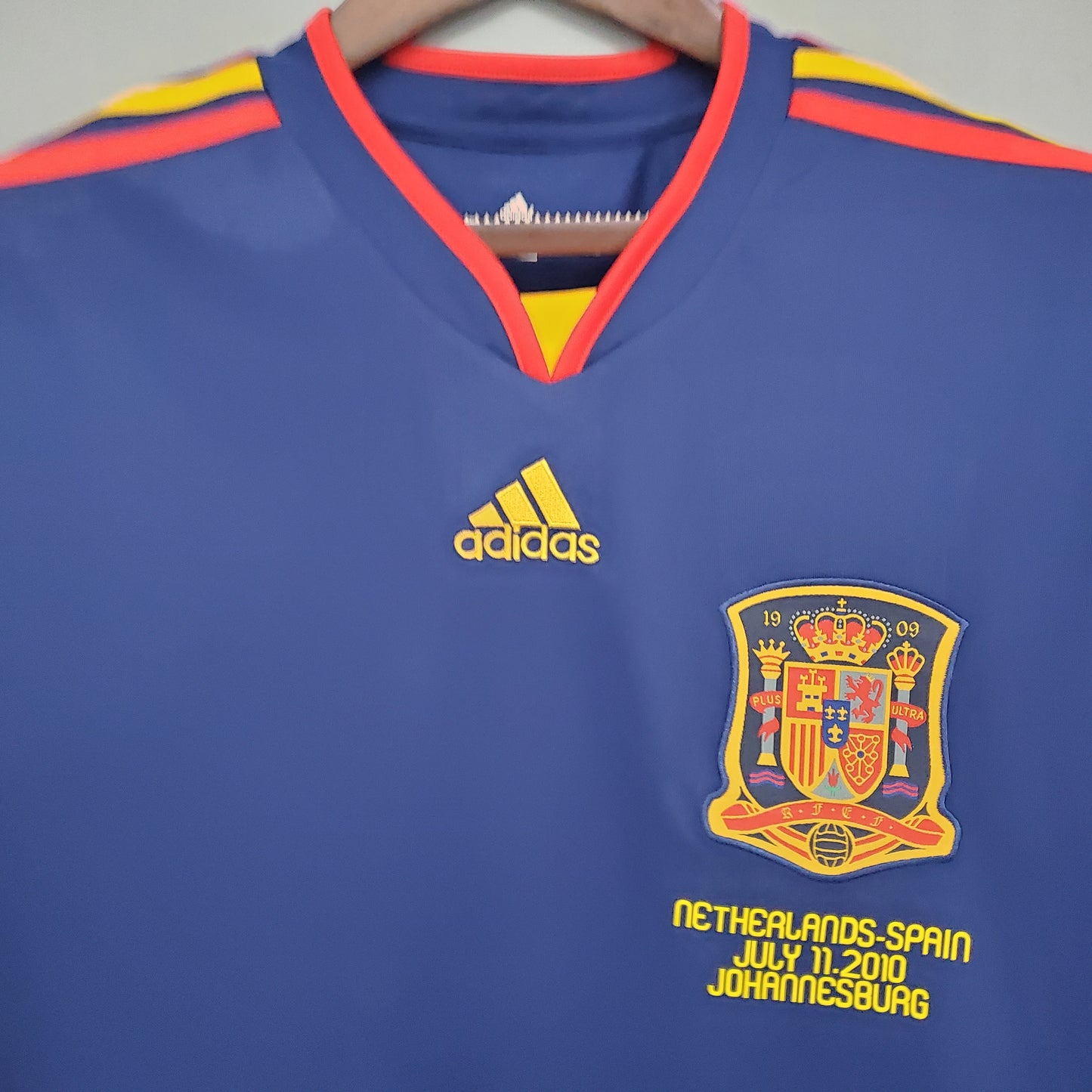 Spain 2010 Away