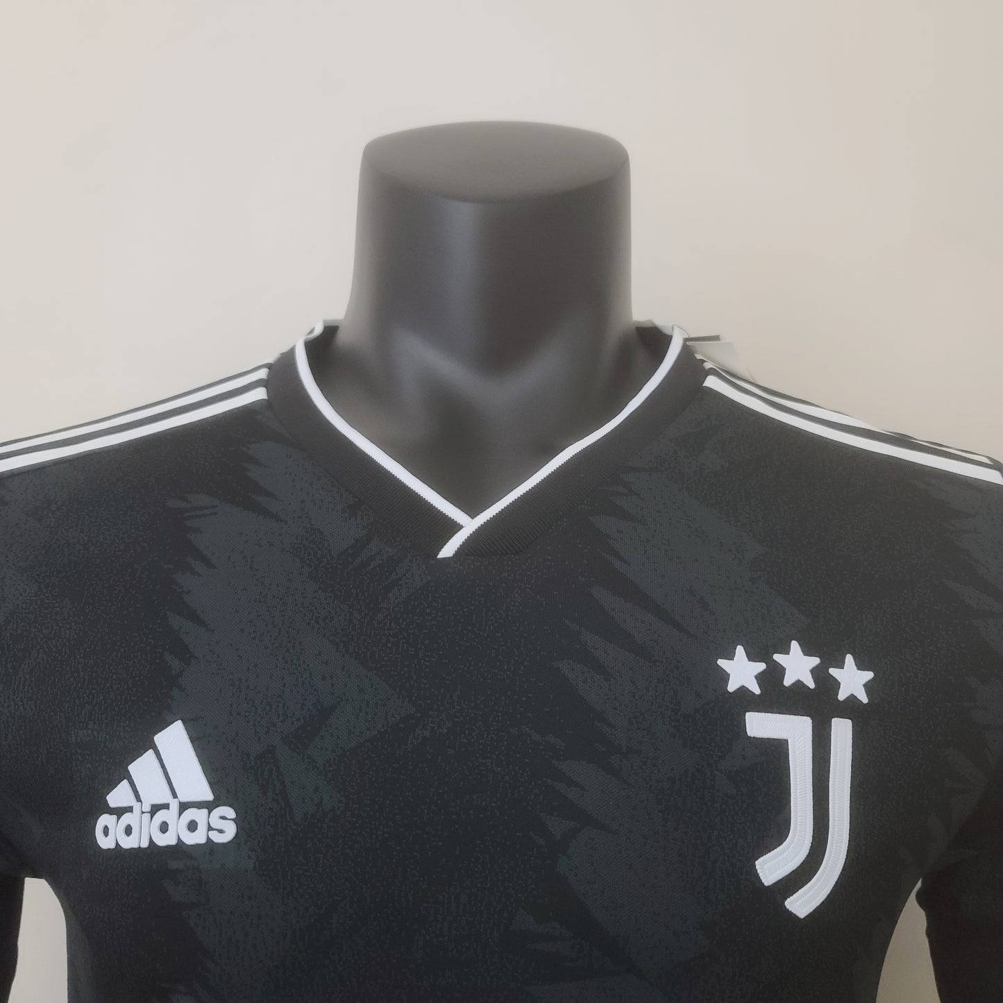 Juventus 22/23 Away Player Version