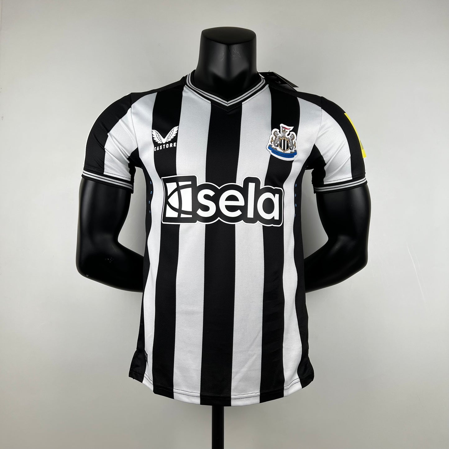 Newcastle 23/24 Home Player Version