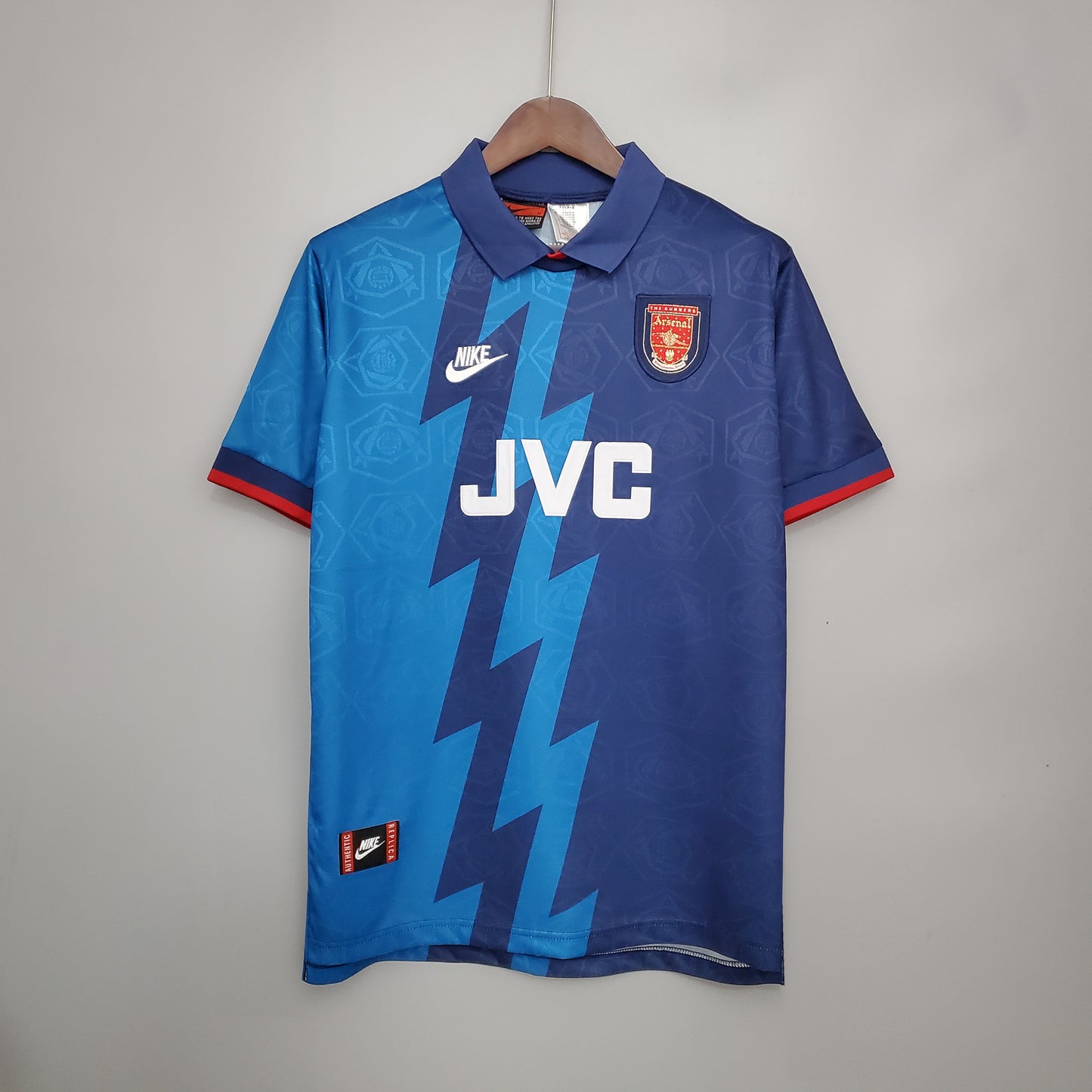 Arsenal 95/96 Away