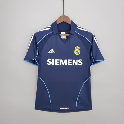 Real Madrid 05/06 Away