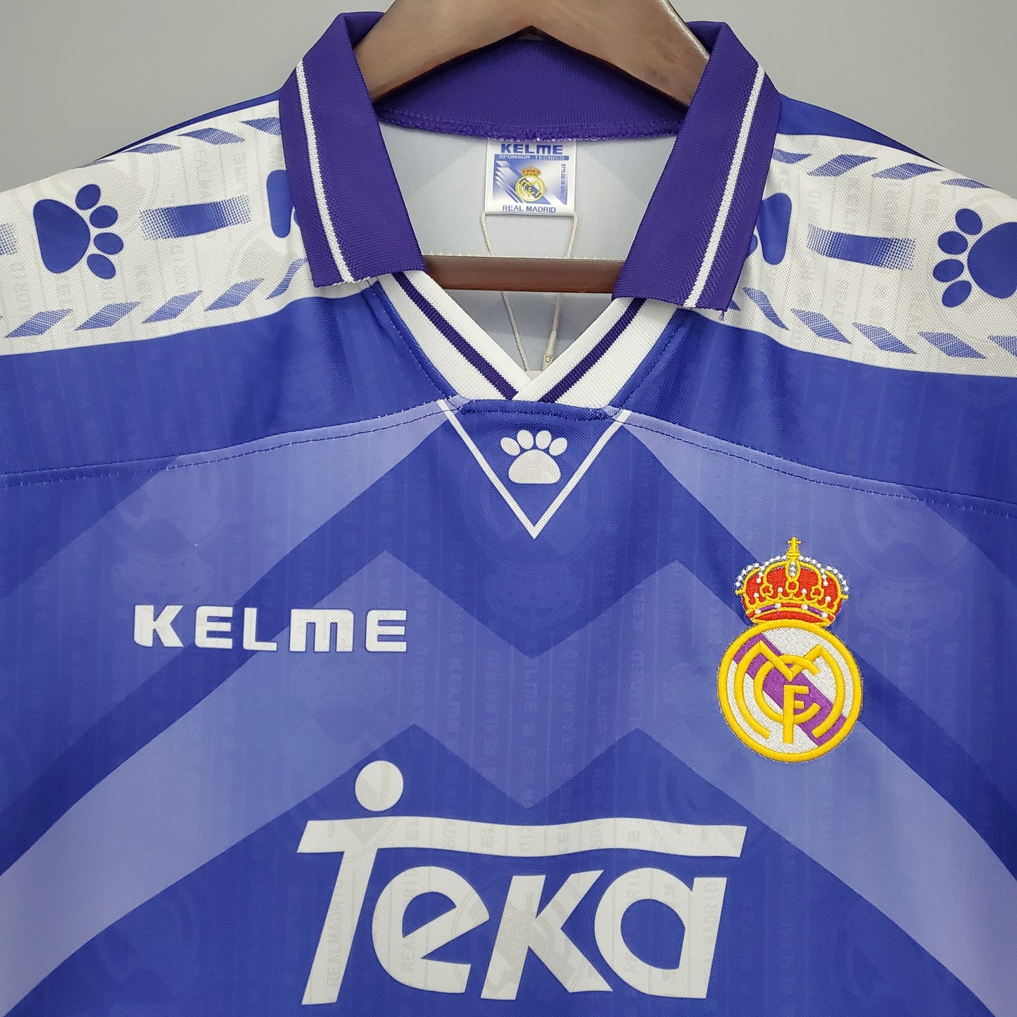 Real Madrid 96/97 Away