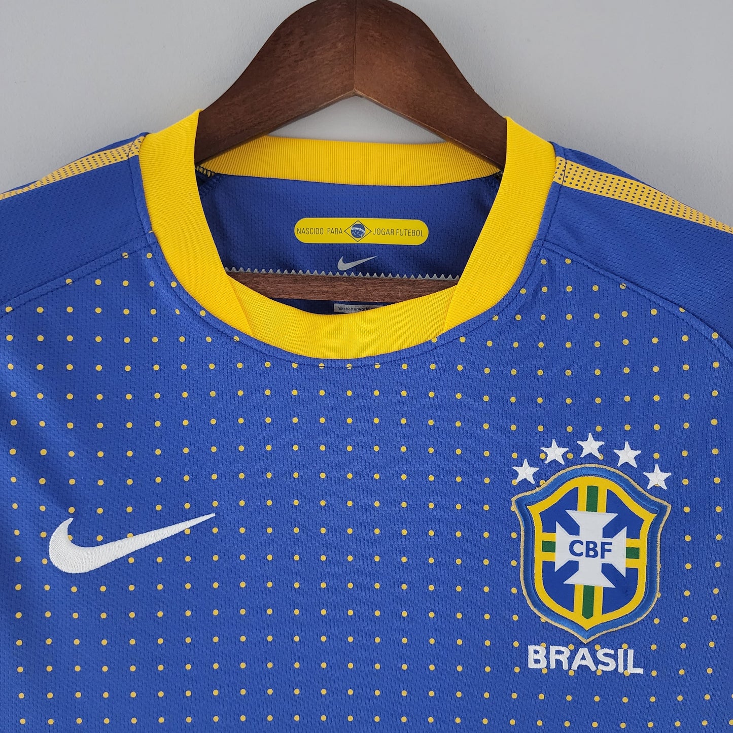 Brazil 2010 Away