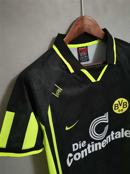 Dortmund 95/96 Away