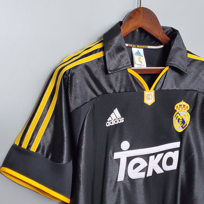 Real Madrid 98/00 Away