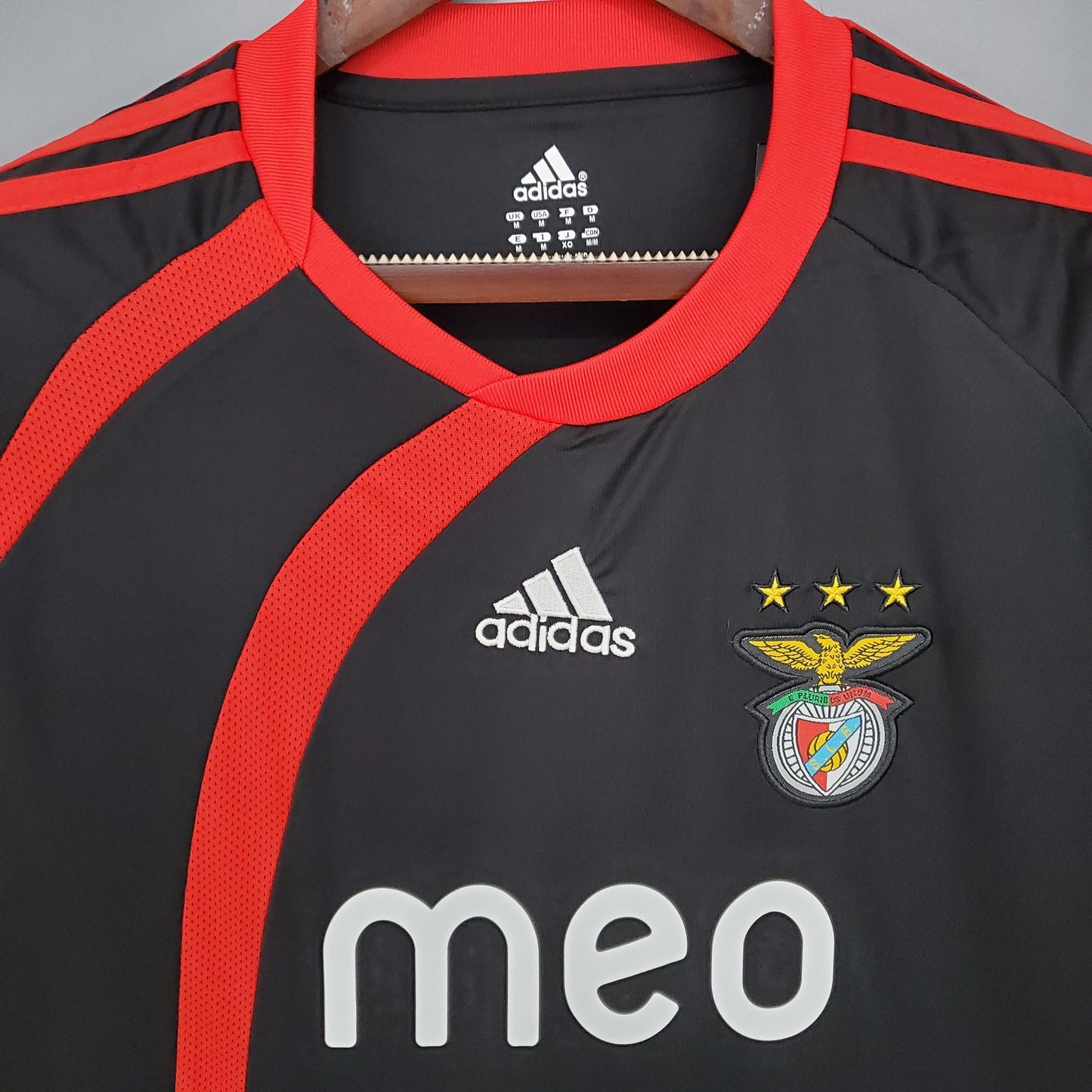 Benfica 09/10 Away