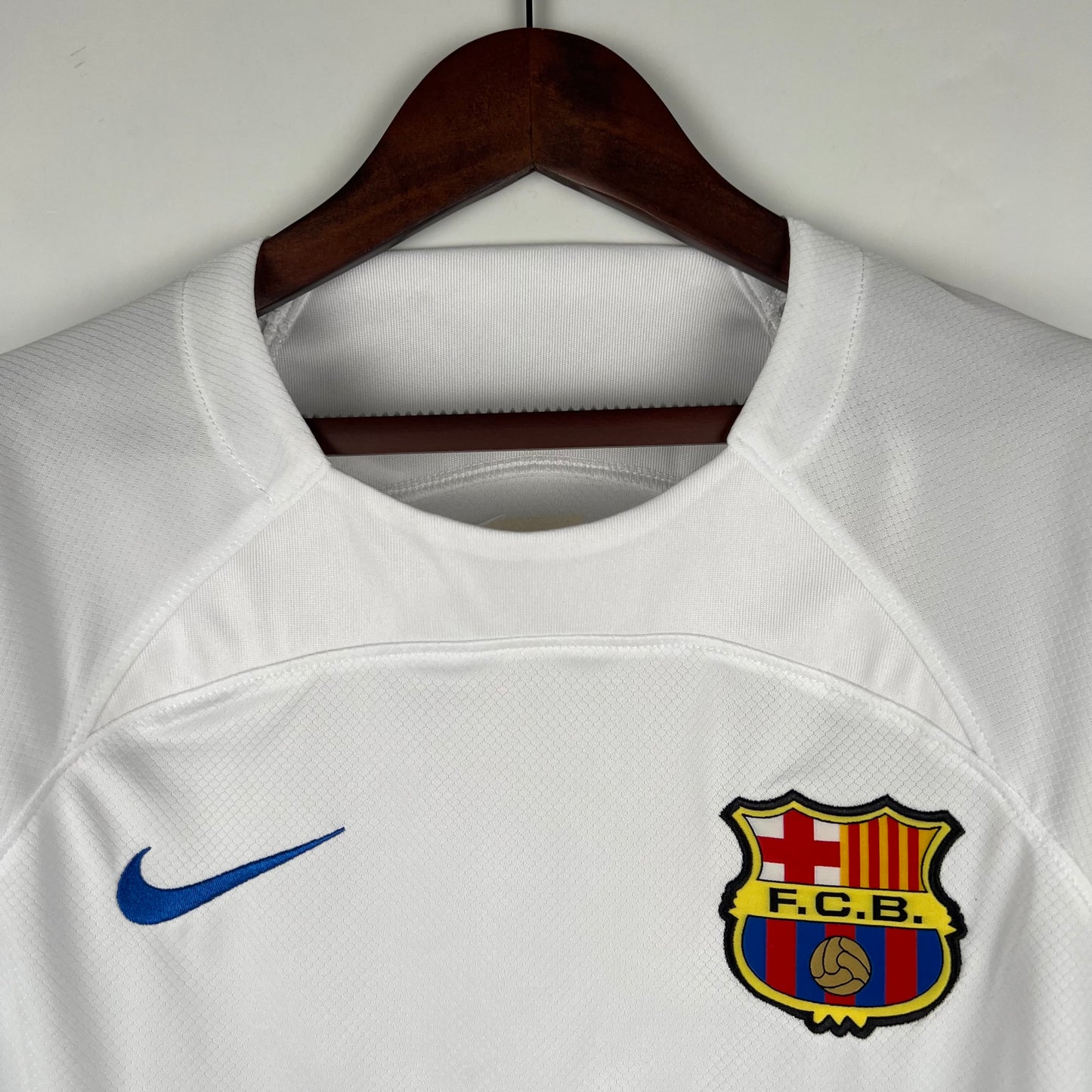 Barcelona 23/24 Away Long Sleeve